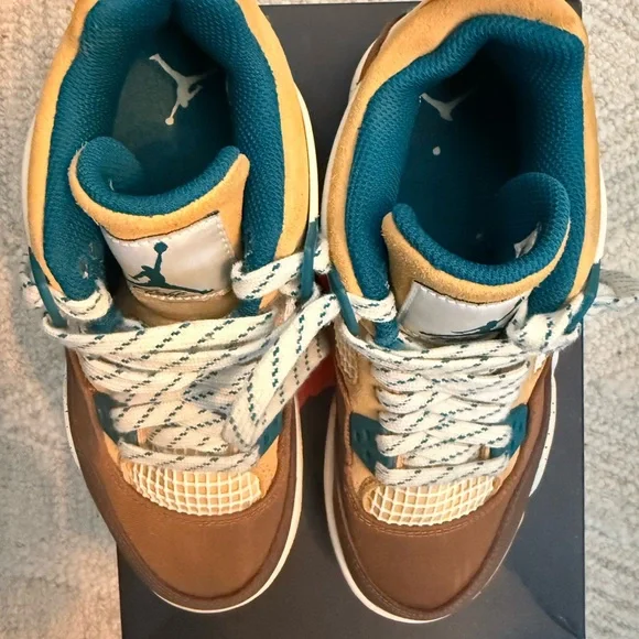 Like new, Air Jordan Retro 4 Sneakers in Brown and Tan, Size 4.5Y - Picture 3 of 8